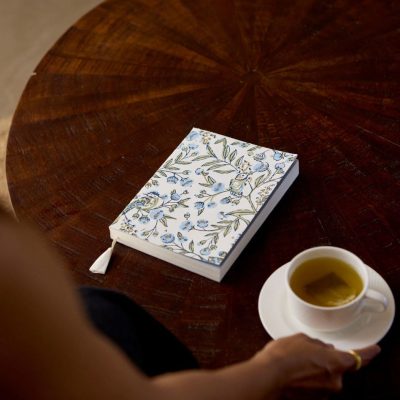 Skrivebok, linjert | Paper Mirchi